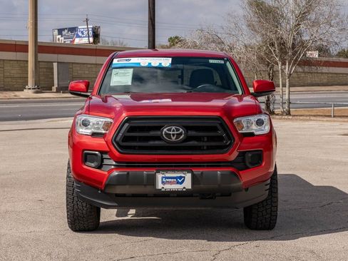 Used 2023 Toyota Tacoma SR AWD/4WD image 2