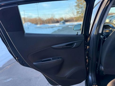 Used 2021 Chevrolet Spark LT image 11