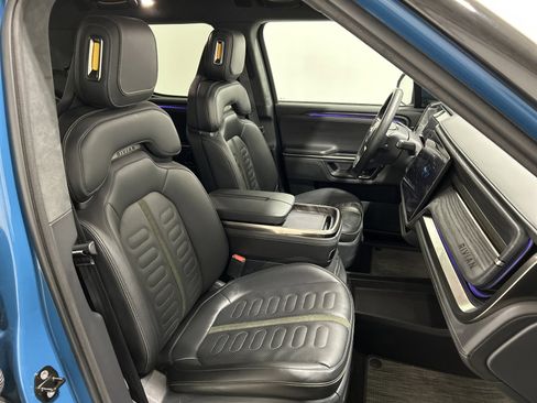 Used 2022 Rivian R1T Adventure image 23