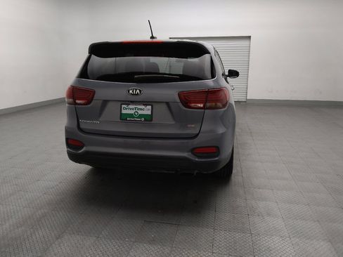 Used 2020 Kia Sorento LX FWD image 7