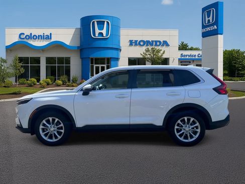Used 2024 Honda CR-V EX image 3