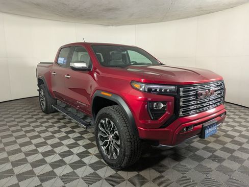 Certified 2024 GMC Canyon Denali image 5