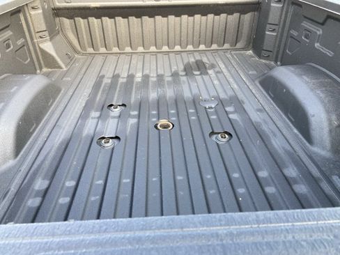 Used 2025 Chevrolet Silverado 2500 Custom AWD/4WD image 60