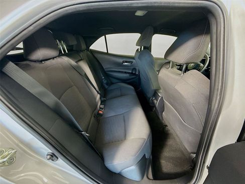 Used 2024 Toyota Corolla SE FWD image 18