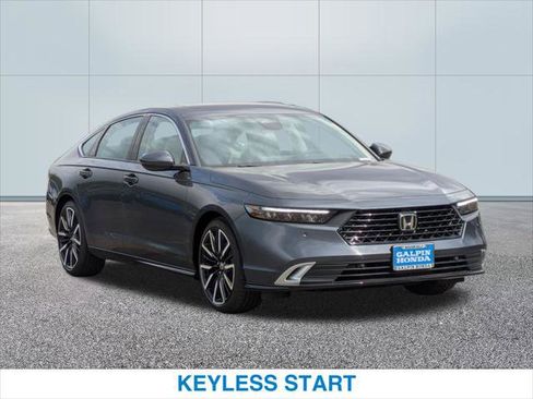 New 2025 Honda Accord Touring image 4