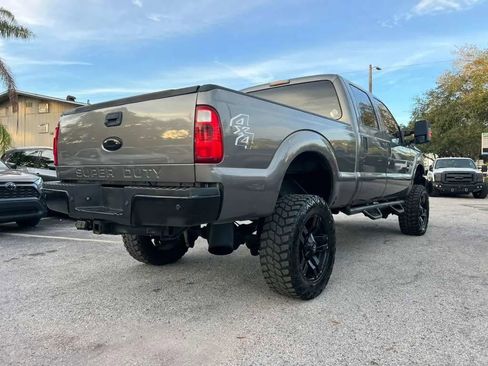 Used 2011 Ford F250 XLT w/ XLT Premium Pkg image 12