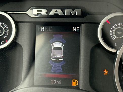 New 2026 RAM 2500 Big Horn AWD/4WD image 30