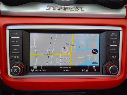 Used 2015 Ferrari California T RWD image 59