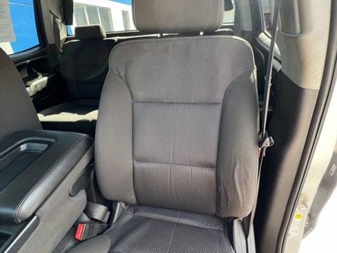 Used 2018 Chevrolet Silverado 2500 LT image 10