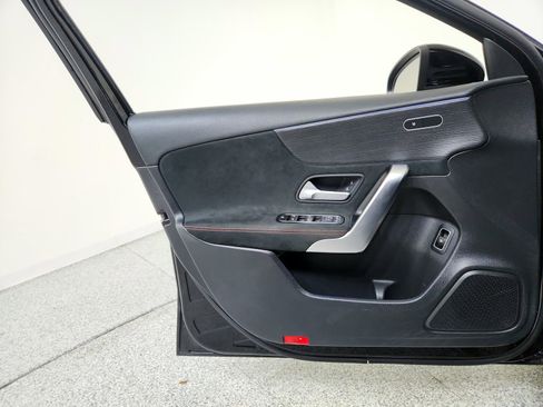Certified 2022 Mercedes-Benz A 220 4MATIC image 15