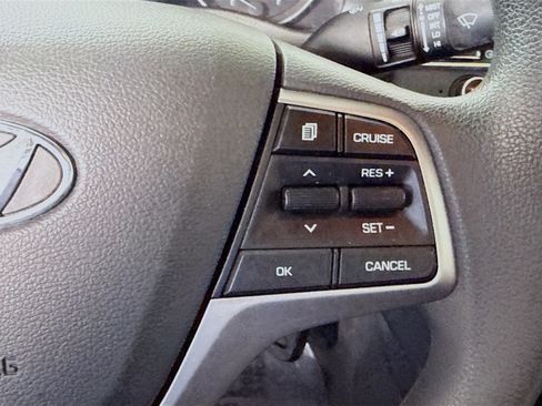 Used 2018 Hyundai Elantra SEL image 15