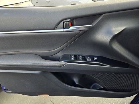 Used 2018 Toyota Camry XLE w/ Audio Package FWD image 26