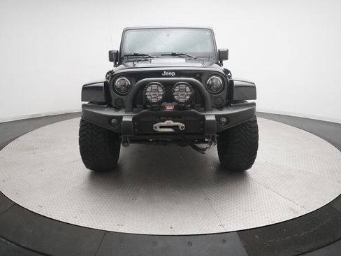 Used 2014 Jeep Wrangler Unlimited Rubicon w/ Dual Top Group AWD/4WD image 11