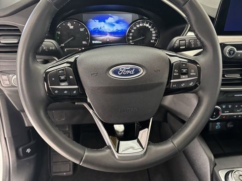 Used 2022 Ford Escape SE w/ Convenience Package image 12