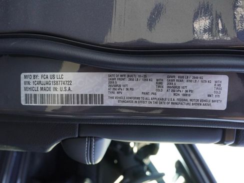 New 2025 Jeep Grand Cherokee L Altitude image 29