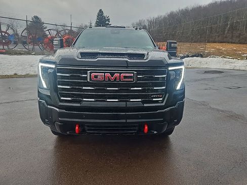 New 2026 GMC Sierra 2500 AT4 w/ Technology Package AWD/4WD image 8