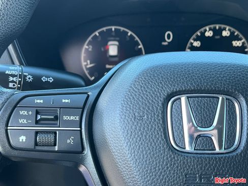 Used 2025 Honda CR-V EX image 22