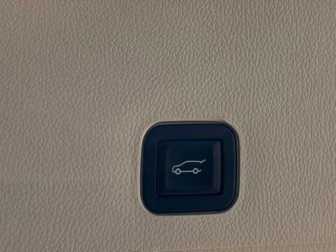 Used 2014 Cadillac SRX Luxury FWD image 12