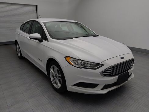 Used 2018 Ford Fusion S FWD image 13