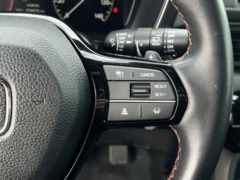 Used 2024 Honda Pilot TrailSport image 20