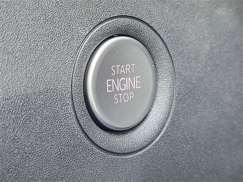 New 2026 Volkswagen ID.4 Pro image 20