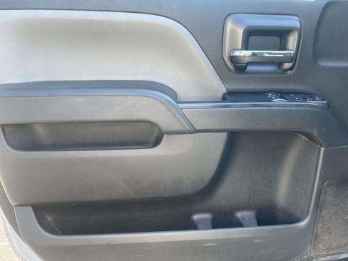 Used 2018 GMC Sierra 1500 2WD Regular Cab image 12
