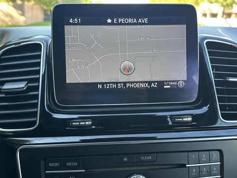 Used 2018 Mercedes-Benz GLE 350 w/ Premium 1 Package image 29
