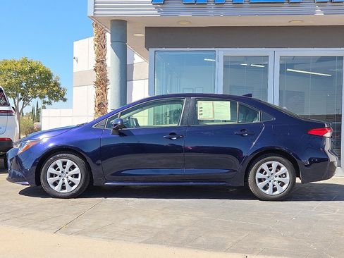 Used 2022 Toyota Corolla LE w/ Carpet Mat Package (TMS) image 3