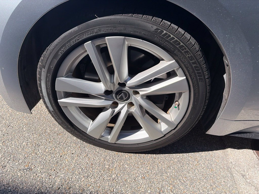 Certified 2021 Lexus IS 300 w/ Comfort Package RWD image 13