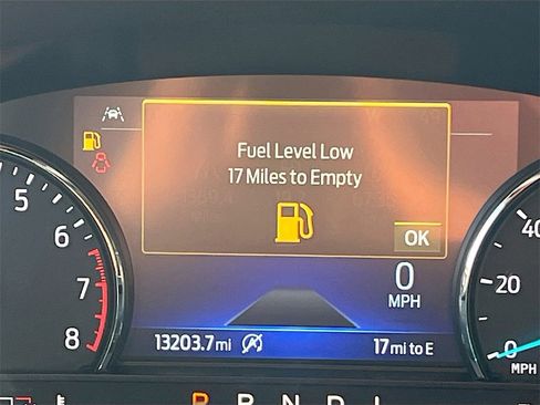 Used 2024 Ford Explorer XLT w/ Equipment Group 202A image 12