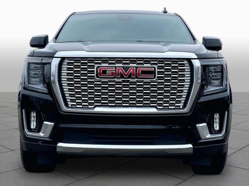 Used 2024 GMC Yukon XL Denali AWD/4WD image 4