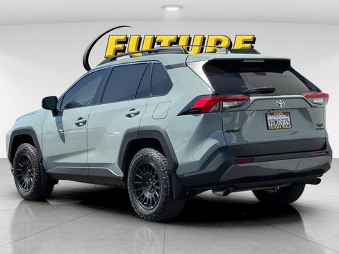 Used 2021 Toyota RAV4 TRD Off-Road w/ TRD Off-Road Weather Package image 5