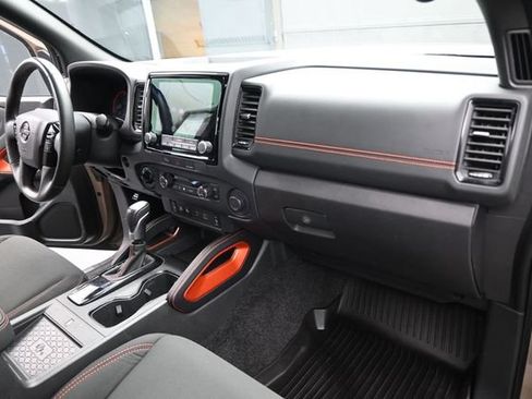 Used 2023 Nissan Frontier PRO-4X w/ Pro Convenience Package AWD/4WD image 24