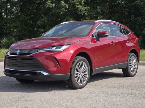 Used 2021 Toyota Venza Limited AWD/4WD image 4