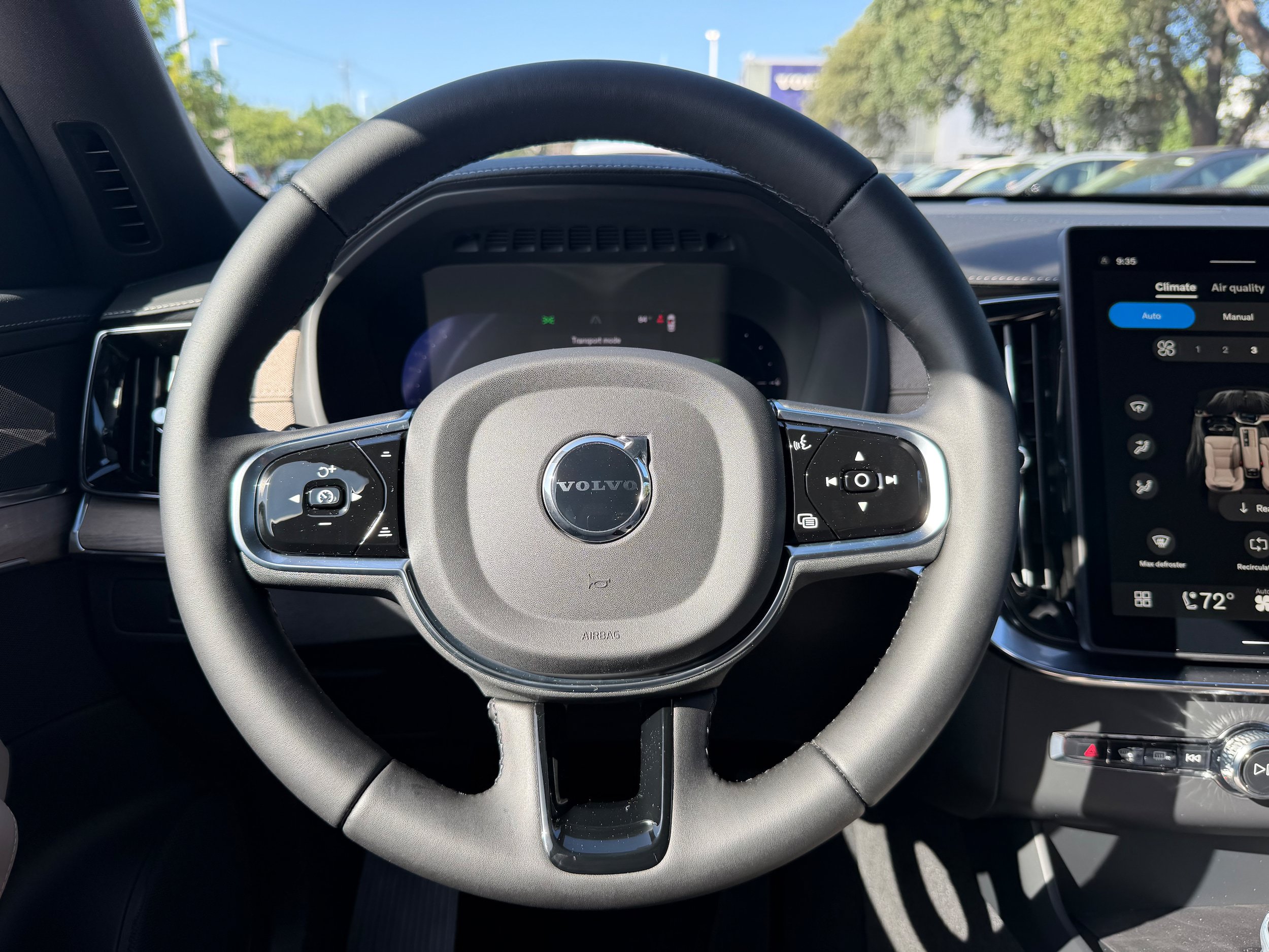 New 2026 Volvo XC90 T8 Plus w/ Protection Package AWD/4WD image 15