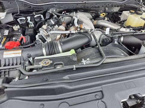 Certified 2021 Ford F350 Limited w/ FX4 Off-Road Package image 20