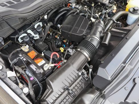 Used 2021 Ford F350 Lariat AWD/4WD image 14