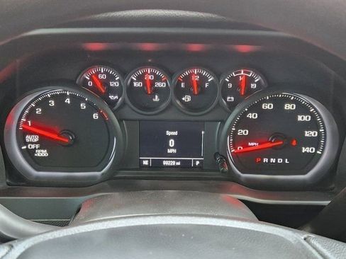 Used 2023 Chevrolet Silverado 1500 Custom image 7