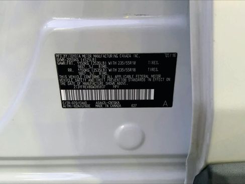 Used 2016 Toyota RAV4 Limited image 31