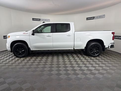 Used 2022 Chevrolet Silverado 1500 RST image 2