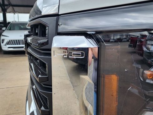 New 2026 GMC Sierra 3500 Pro w/ Convenience Package image 10