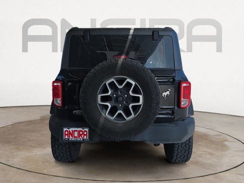 Used 2023 Ford Bronco Base image 6