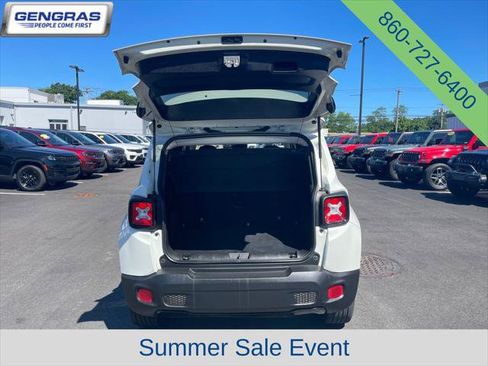 Certified 2017 Jeep Renegade Altitude AWD/4WD image 29