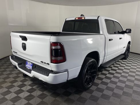 Used 2024 RAM 1500 Laramie AWD/4WD image 9