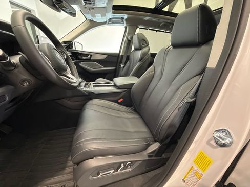 Certified 2026 Acura MDX SH-AWD w/ Technology Package image 12