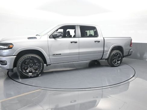 Used 2025 RAM 1500 Big Horn AWD/4WD image 2