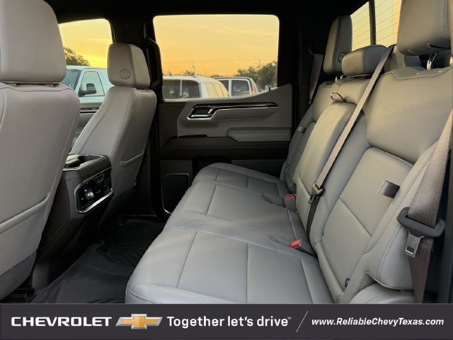 Used 2024 Chevrolet Silverado 1500 LTZ w/ LTZ Premium Texas Edition AWD/4WD image 36