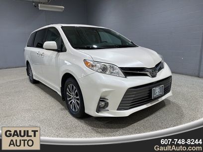 Used 2018 Toyota Sienna XLE