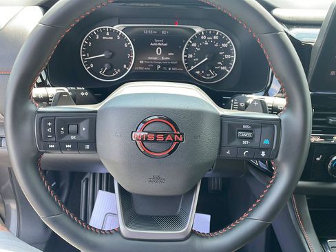 Used 2026 Nissan Pathfinder Rock Creek AWD/4WD image 14