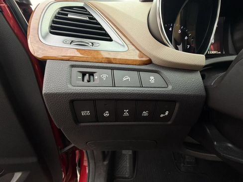 Used 2016 Hyundai Santa Fe Limited w/ Option Group 04 image 25